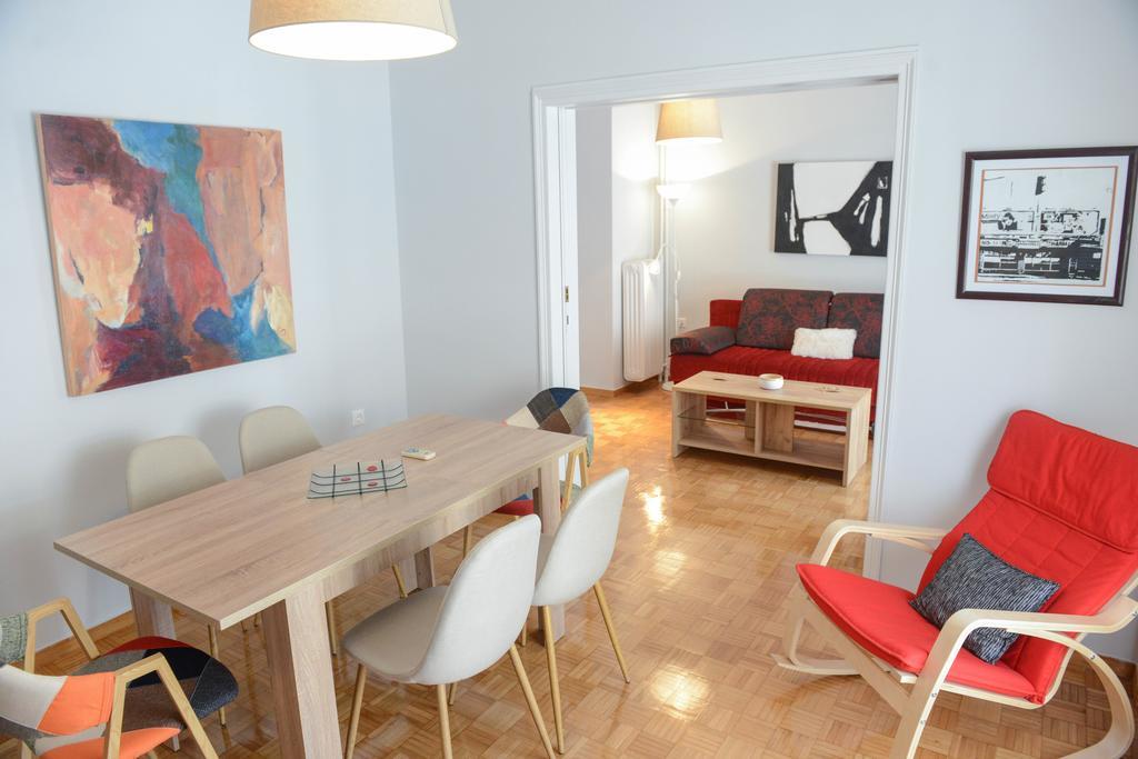 City Apartment 17 Атина Екстериор снимка
