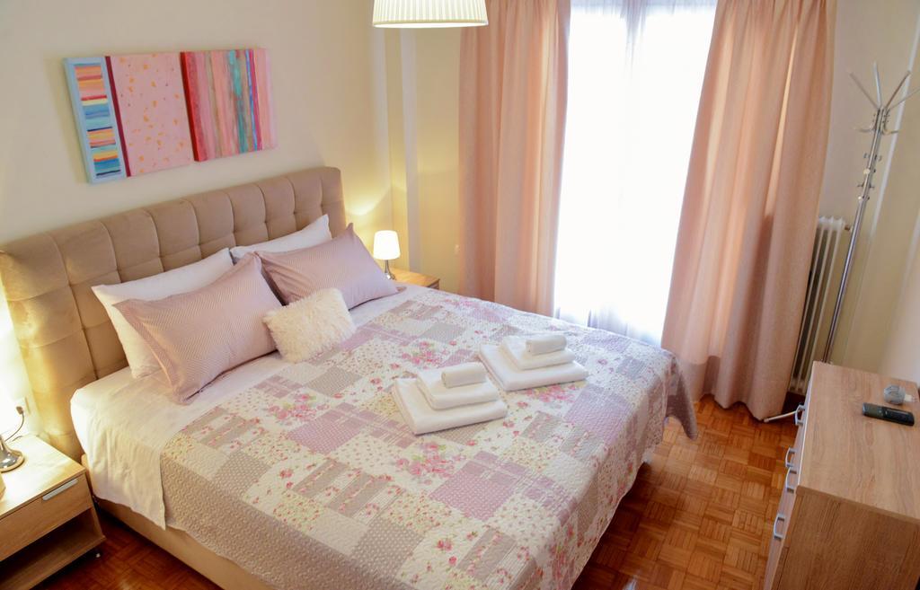 City Apartment 17 Атина Екстериор снимка